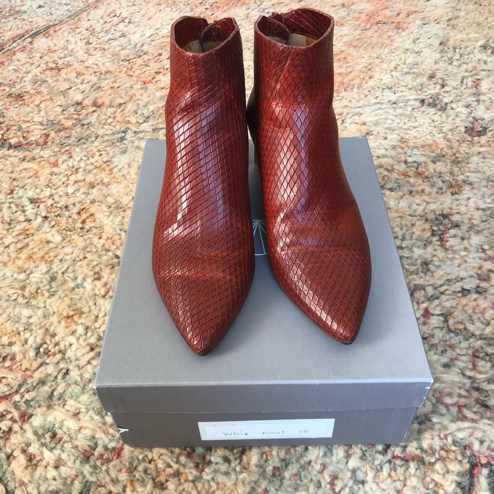 Coclico Whip booties red leather snakeskin